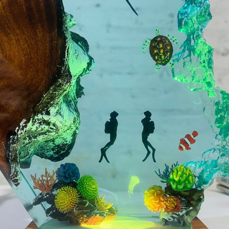 Illuminate Your Space with Handmade Ocean Diver Lights – 3D Resin Art for a Magical Underwater Glow! - BONSENI LTD