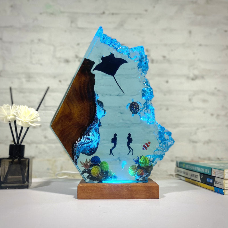 Illuminate Your Space with Handmade Ocean Diver Lights – 3D Resin Art for a Magical Underwater Glow! - BONSENI LTD